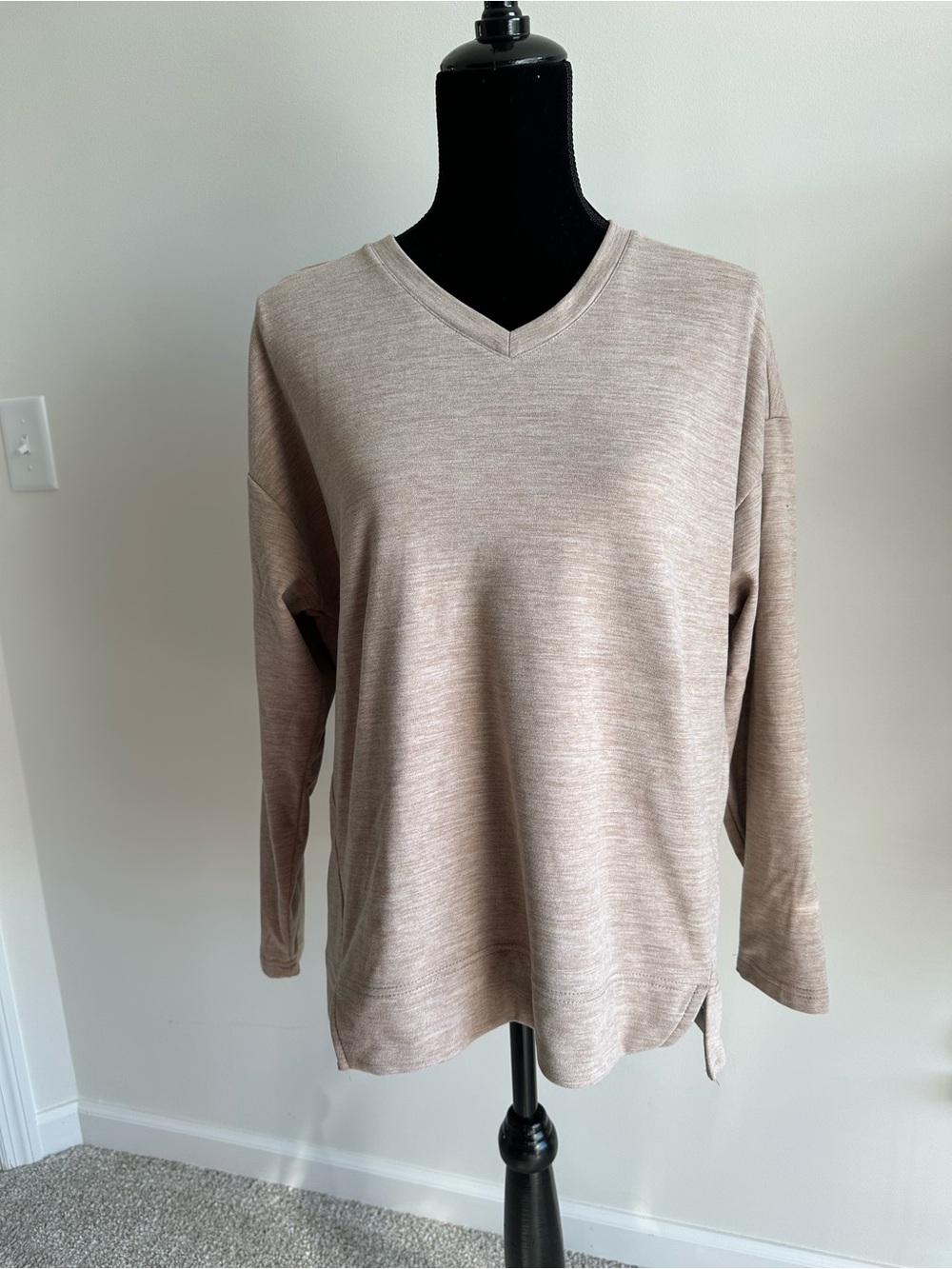 Women’s Boston Traders Tan V-Neck Pullover Sweatshirt